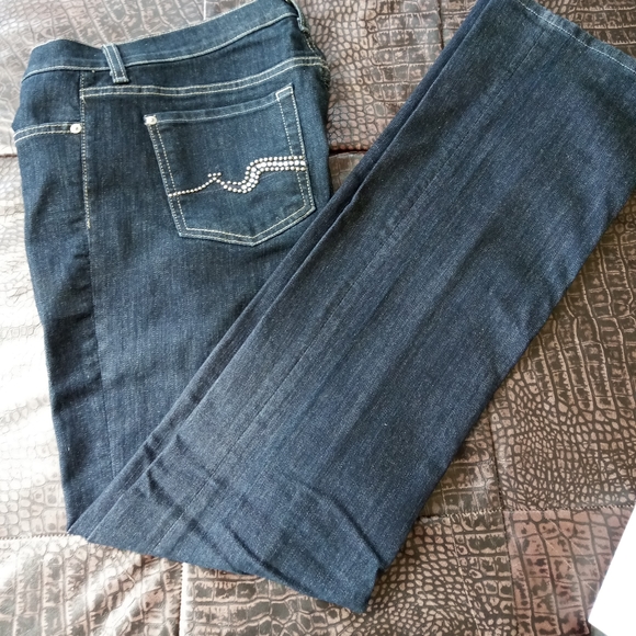 where can i buy seven jeans